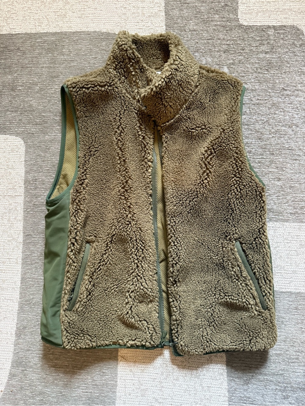 Aritzia Fleece Vest